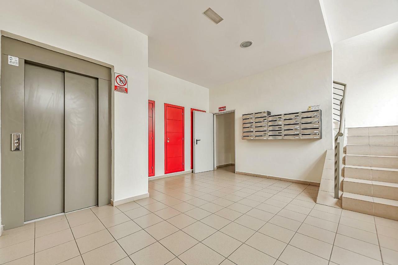 Apartamento nuevo en Alcalá, con aparcamento Exterior foto