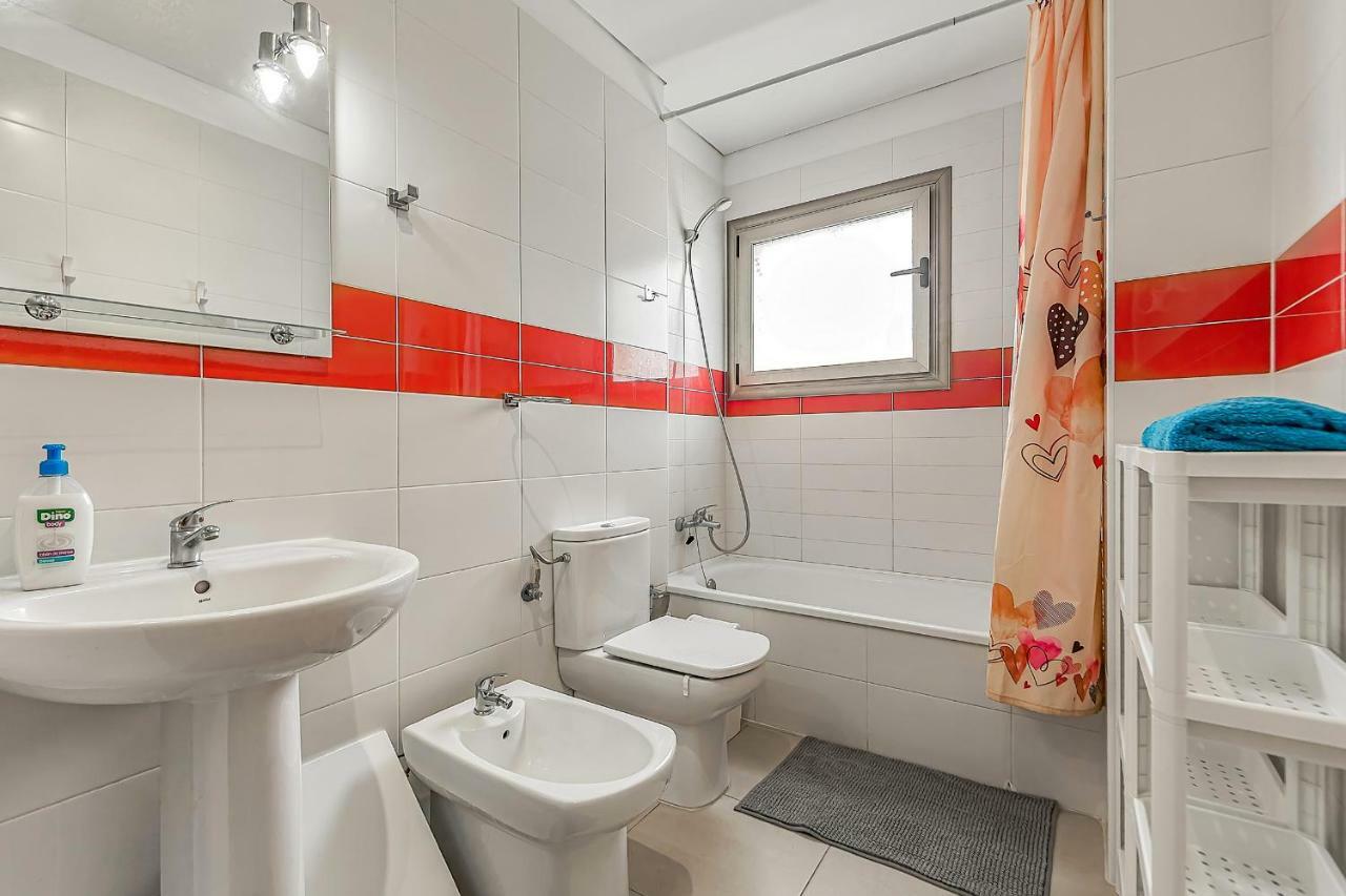 Apartamento nuevo en Alcalá, con aparcamento Exterior foto